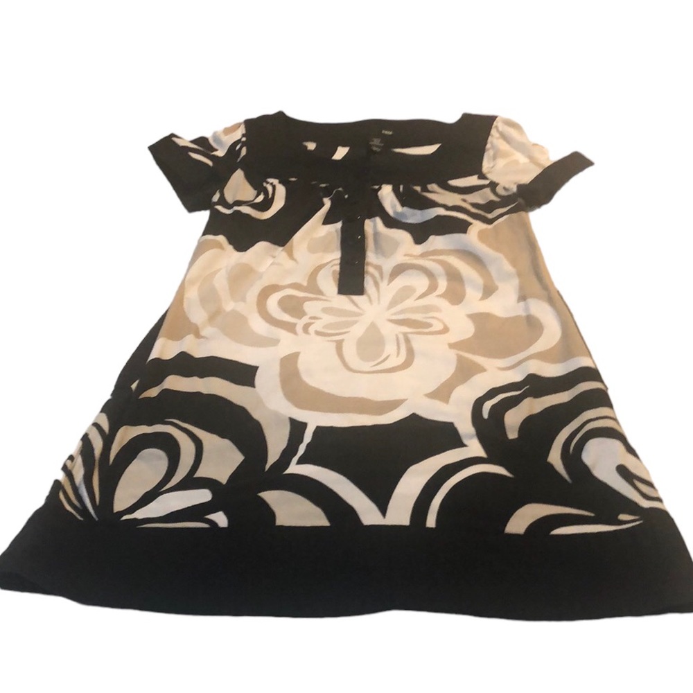 H & M cotton dress with side pockets